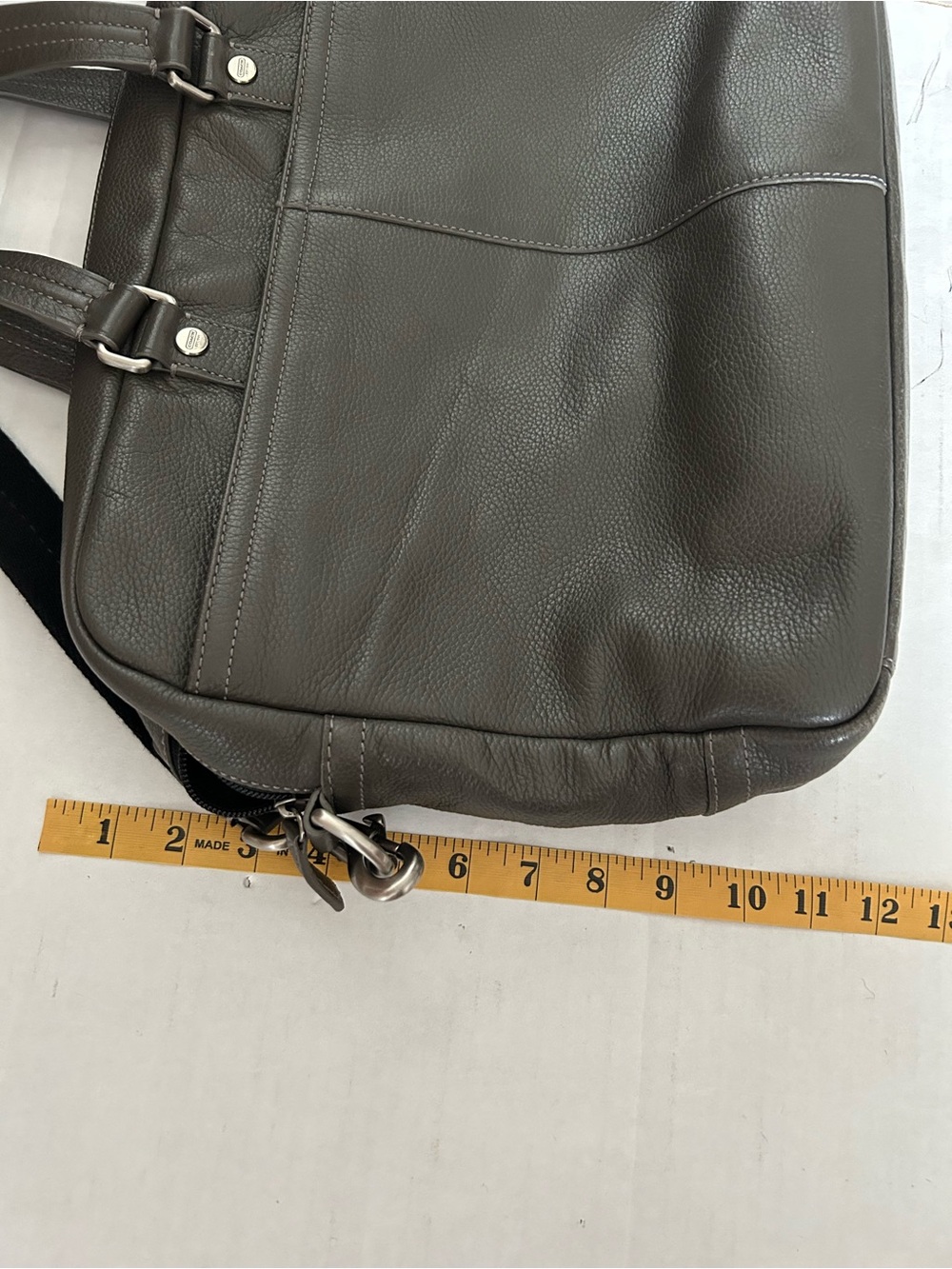 Coach Metropolitan Gray Leather Messenger Briefcase with Shoulder Strap - Picture 8 of 14